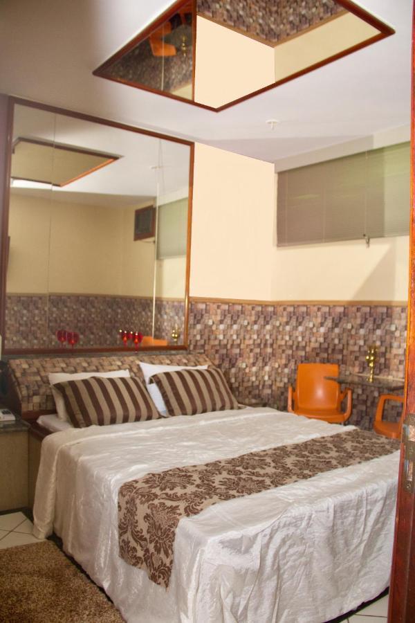 Imperium Inn Motel (Adults Only) Nova Ponte ภายนอก รูปภาพ