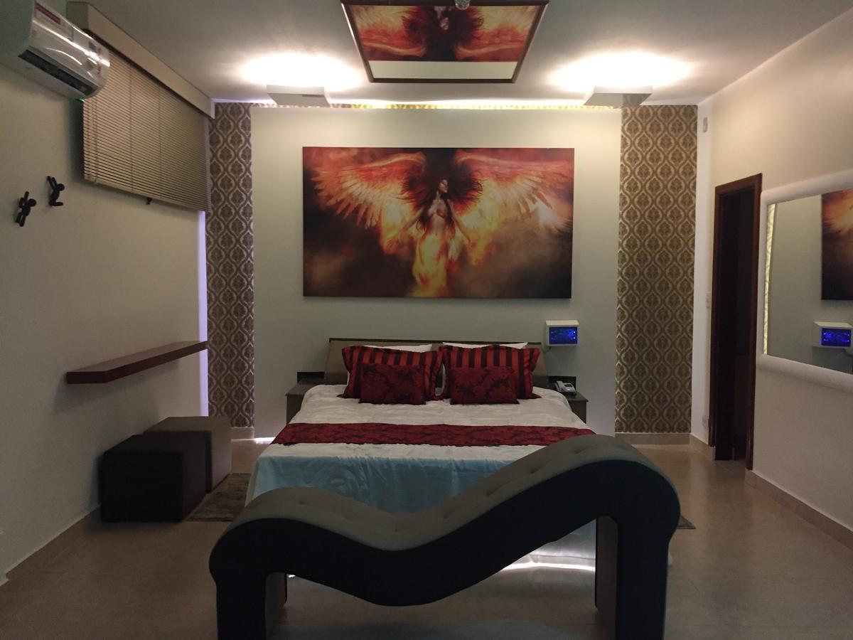 Imperium Inn Motel (Adults Only) Nova Ponte ภายนอก รูปภาพ